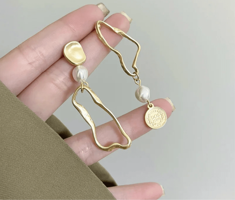 Silver Needle Pearl Earrings