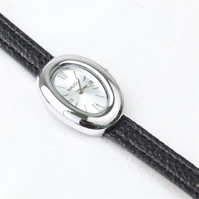 2025 New Oval Beautiful Ladies Watches for Women Girl Simple Leather and Stainless Steel bracelet acier inoxydables