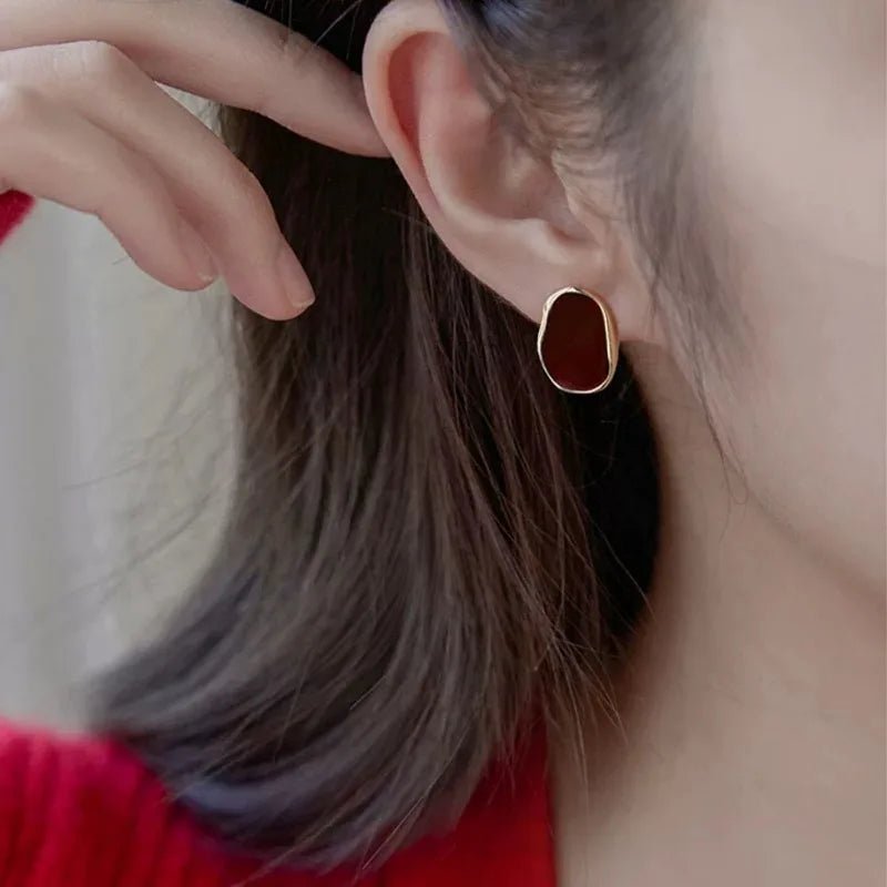 New Retro Simple Wine Red Black Resin Irregular Geometric Earrings French Elegant Fashion Exquisite Ear Wedding Jewelry Gift