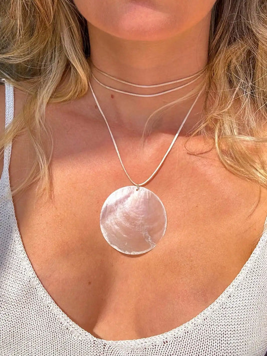 Minimalist White Natural Shell Wafer Pendant Multi-layered Rope Chain Necklace Women Summer Beach Vacation Jewelry