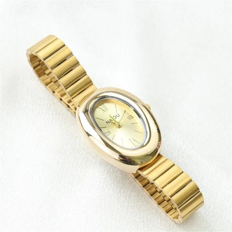 2025 New Oval Beautiful Ladies Watches for Women Girl Simple Leather and Stainless Steel bracelet acier inoxydables