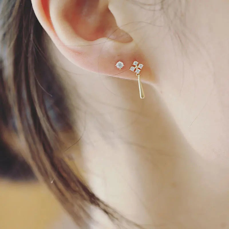 925 Silver Needle Simple Snowflake Stud Earrings Crystal Water Drop Tassel Earrings Gold-plated Jewelry wholesale