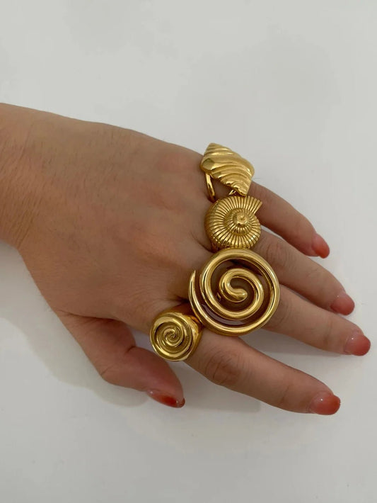 Vintage 18K Gold Plated Spiral Shell Twisted Ring for Women Unisex Ocean Style Wedding Minimalist Jewelry Anniversary Gifts