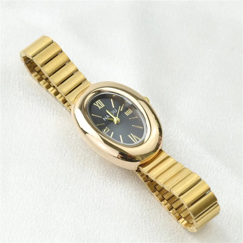 2025 New Oval Beautiful Ladies Watches for Women Girl Simple Leather and Stainless Steel bracelet acier inoxydables