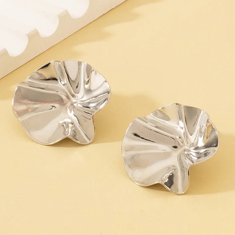 Simple Smooth Pleated Irregular Metal Earrings For Women OL Sporty Holiday Fashion Jewelry Ear Accessories E345