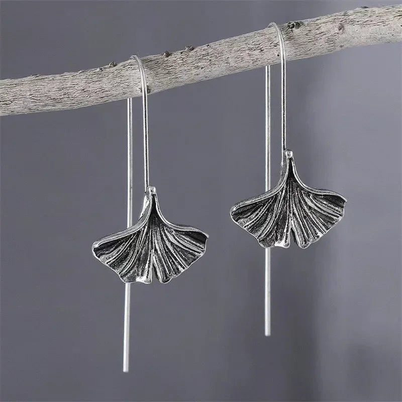 Personalized Ginkgo Leaf Design Simple Plant Ears Perforated Eardrops Versatile Earrings Jewelry Gifts Giving To Friends