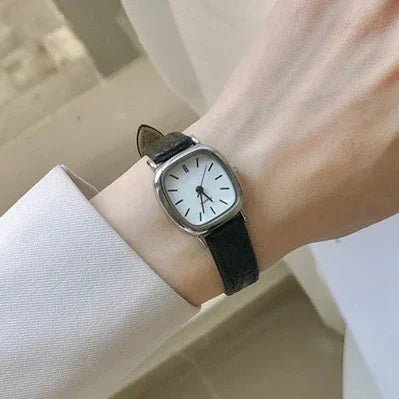 High Quality Ladies Casual Bracelet Watches Women's Simple Vintage Watches for Women Dial Wristwatch Leather Strap Wrist Watch