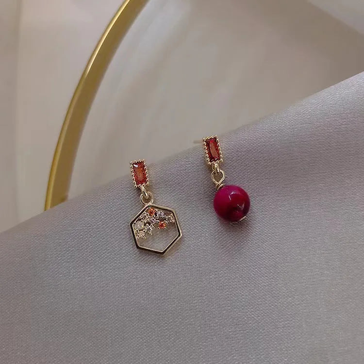 Fashion Earrings, Silver Earrings for Women 2022 Simple and Small Fashion Summer Earrings Designed By Online Celebrities
