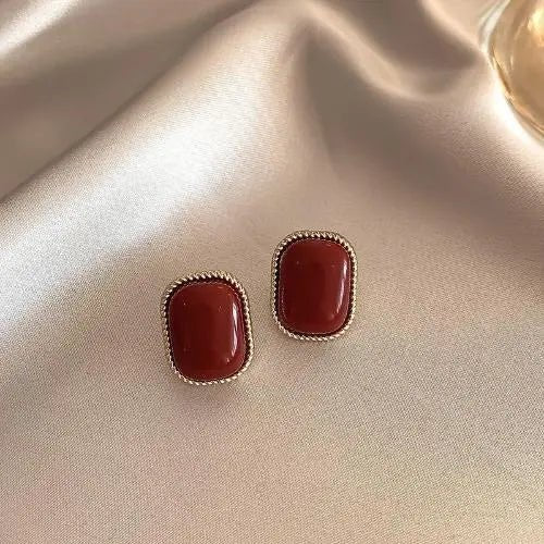 Silver Needle High Sense Wine Red Retro Hong Kong Style No Pierced Female Temperament Pearl Earrings High Sense Earrings