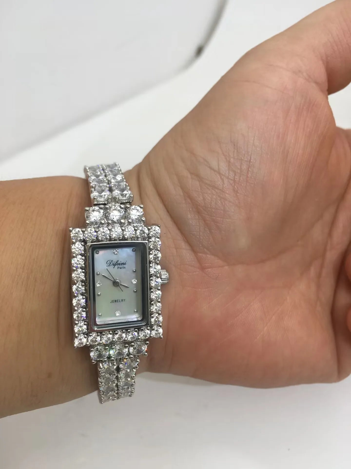 jankelly  Qualtiy AAA Zircon Elements Leaf Austrian Crystal Bracelet Watch for Wedding Party Fashion Jewelry Made with Wholesale