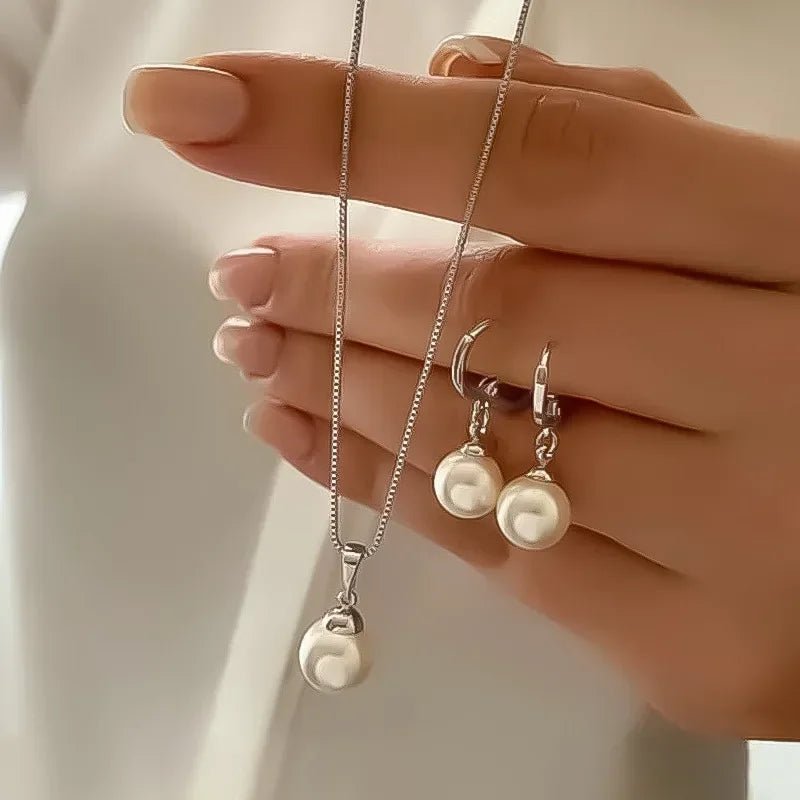 Five-Petal Flower Stud Earrings Pendant Necklace Two-Piece Sets