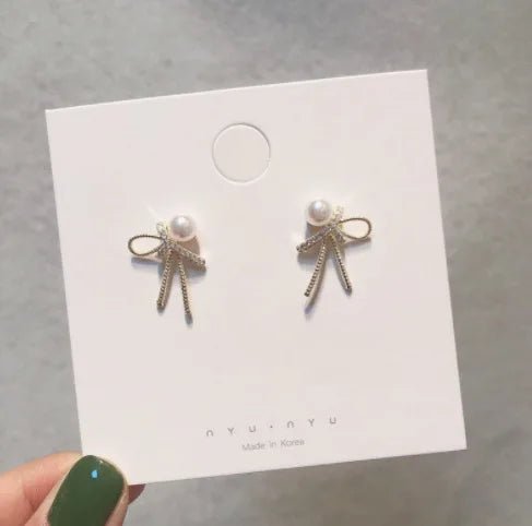 Fashion Earrings, Silver Earrings for Women 2022 Simple and Small Fashion Summer Earrings Designed By Online Celebrities