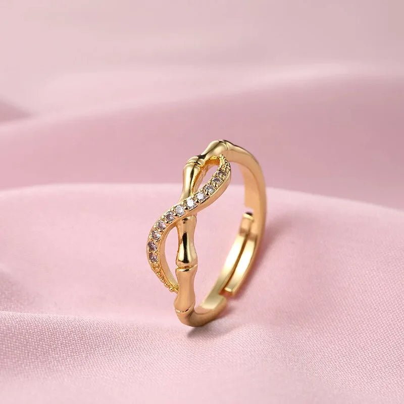 Open Adjustable Rings