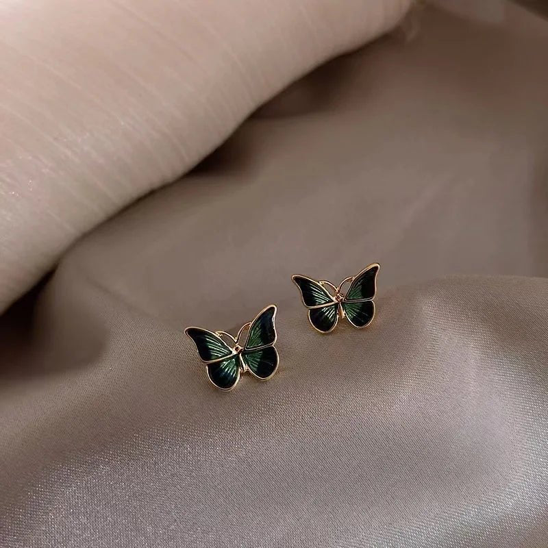 Fashion Earrings, Silver Earrings for Women 2022 Simple and Small Fashion Summer Earrings Designed By Online Celebrities