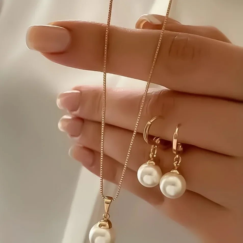 Five-Petal Flower Stud Earrings Pendant Necklace Two-Piece Sets
