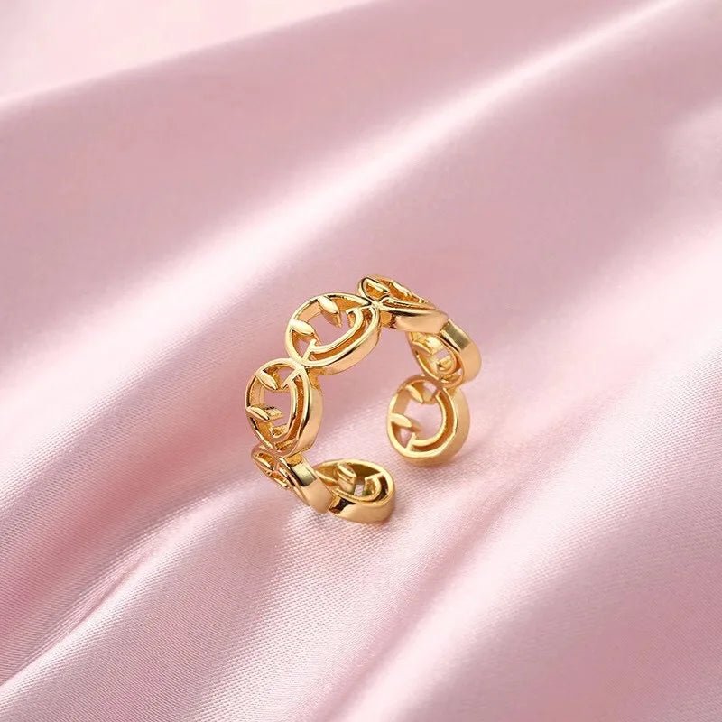Open Adjustable Rings