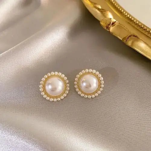 Silver Needle High Sense Wine Red Retro Hong Kong Style No Pierced Female Temperament Pearl Earrings High Sense Earrings