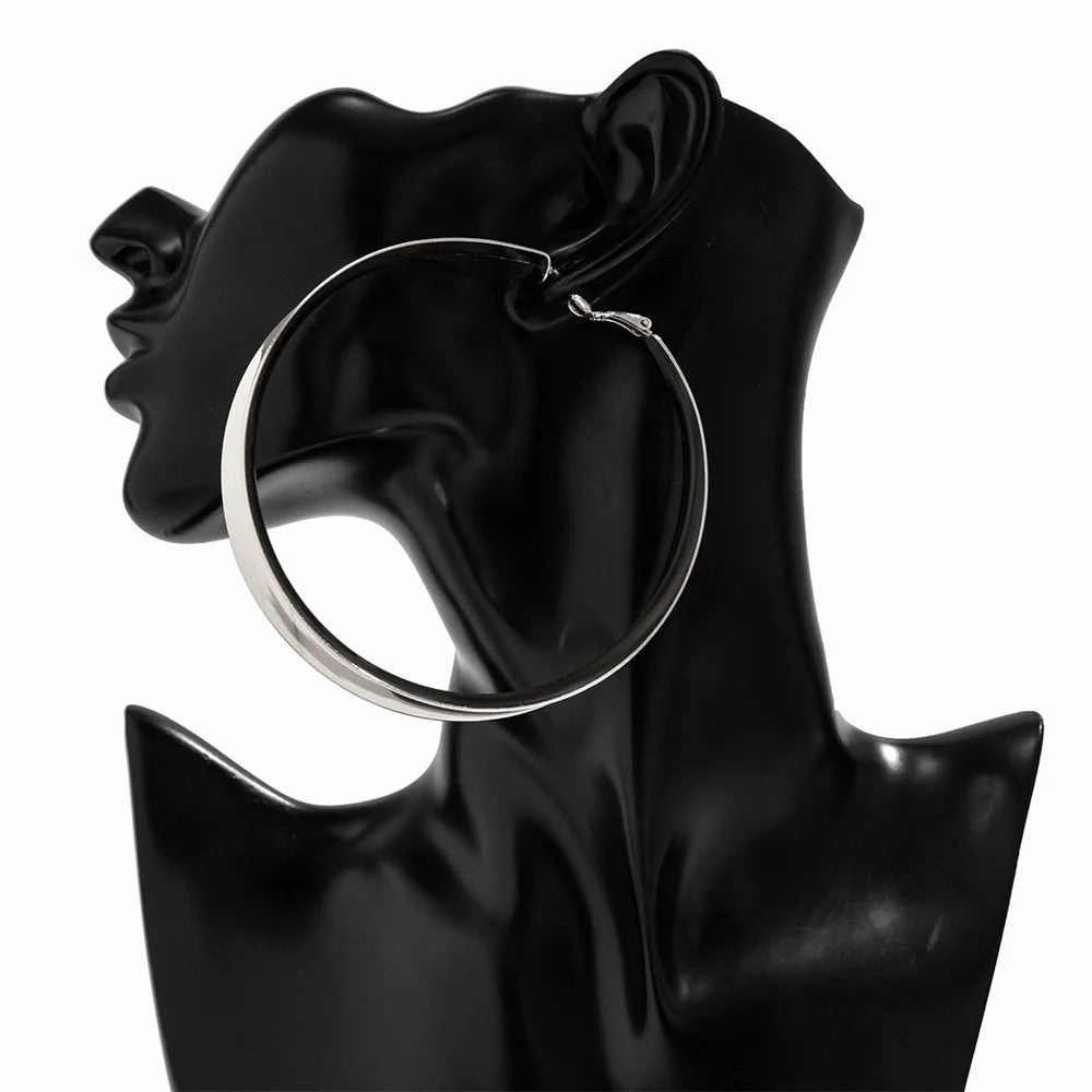 Exaggerated metal shiny large circle earrings for women's fashion show geometric hollow earrings