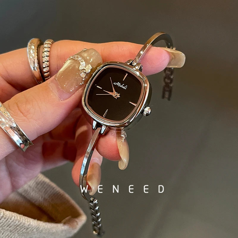2025 New Ankela Red Watch for Women, Retro, High end, Light Luxury, Small niche Women's Red Bracelet Style Women's Watch