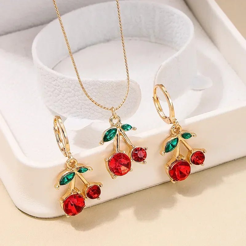 Five-Petal Flower Stud Earrings Pendant Necklace Two-Piece Sets