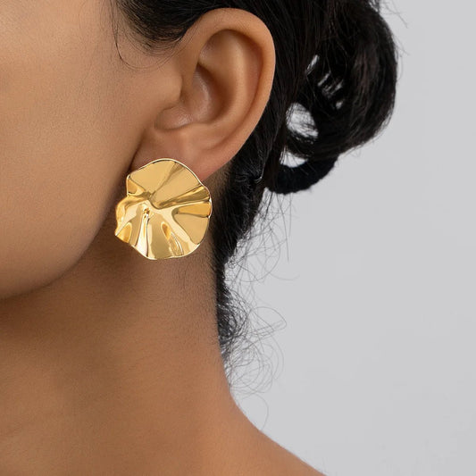 Simple Smooth Pleated Irregular Metal Earrings For Women OL Sporty Holiday Fashion Jewelry Ear Accessories E345