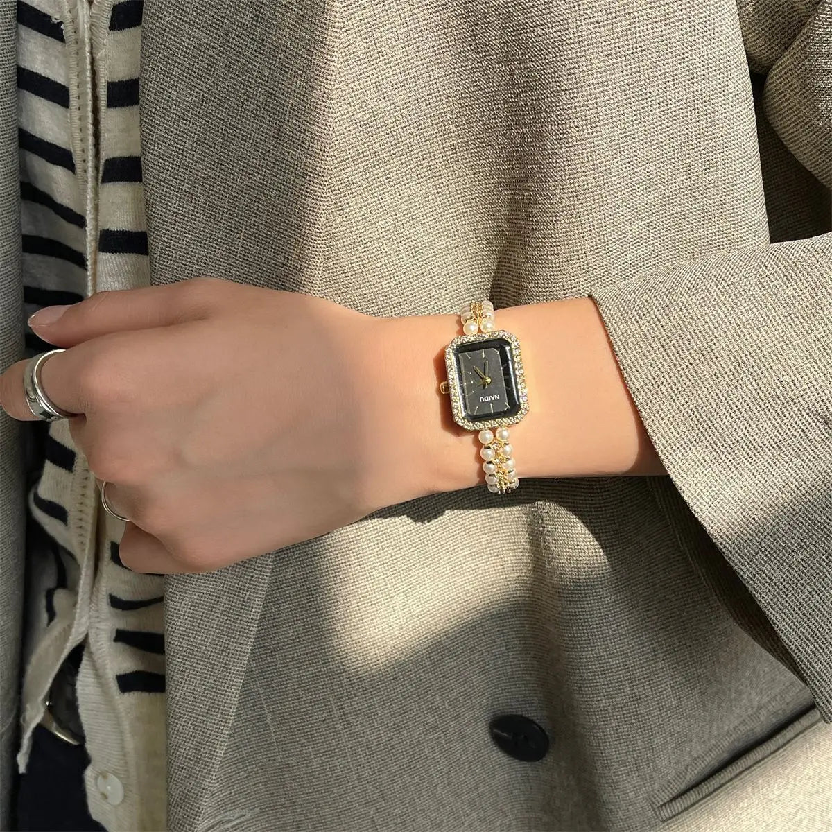 Luxury Pearl Studded Strap Women Watch Ladies Gift Bracelet Watches Fashion Quartz Wristwatches Dropshipping Relojes Para Mujer